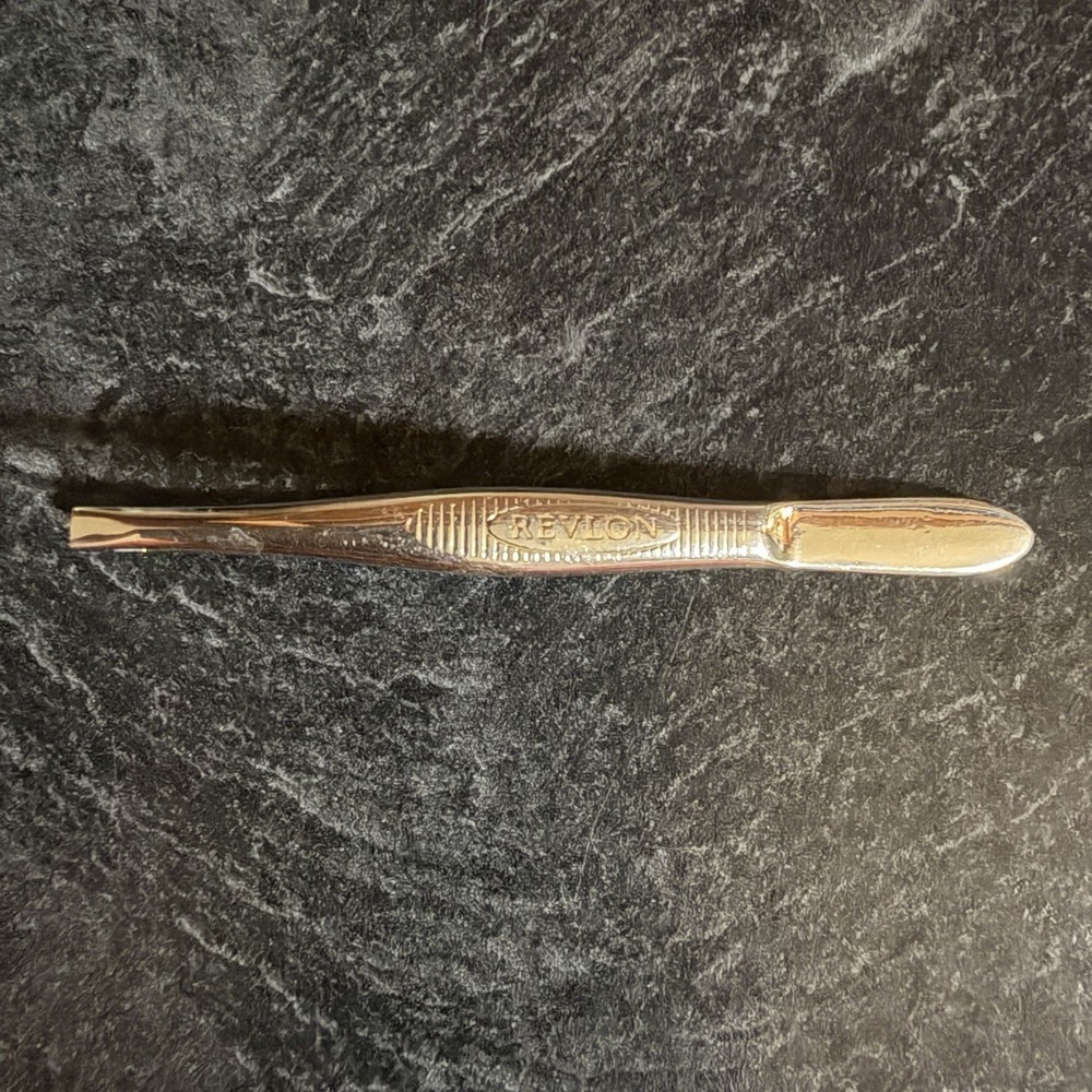 Vintage Revlon Deluxe Tweezer 3" Flat Tip Rare Stripes